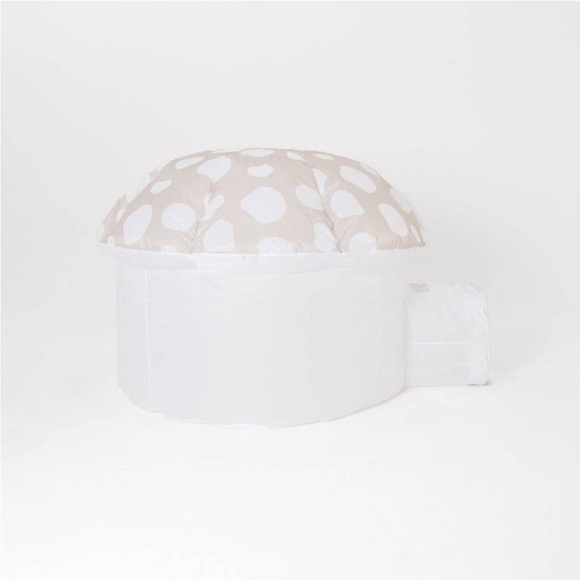 SMOL -  Air Fort Inflatable Mushroom Tent White NIB NEW - Picture 1 of 7